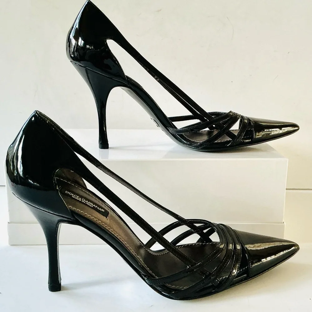 Dolce & Gabbana black patent heels 38